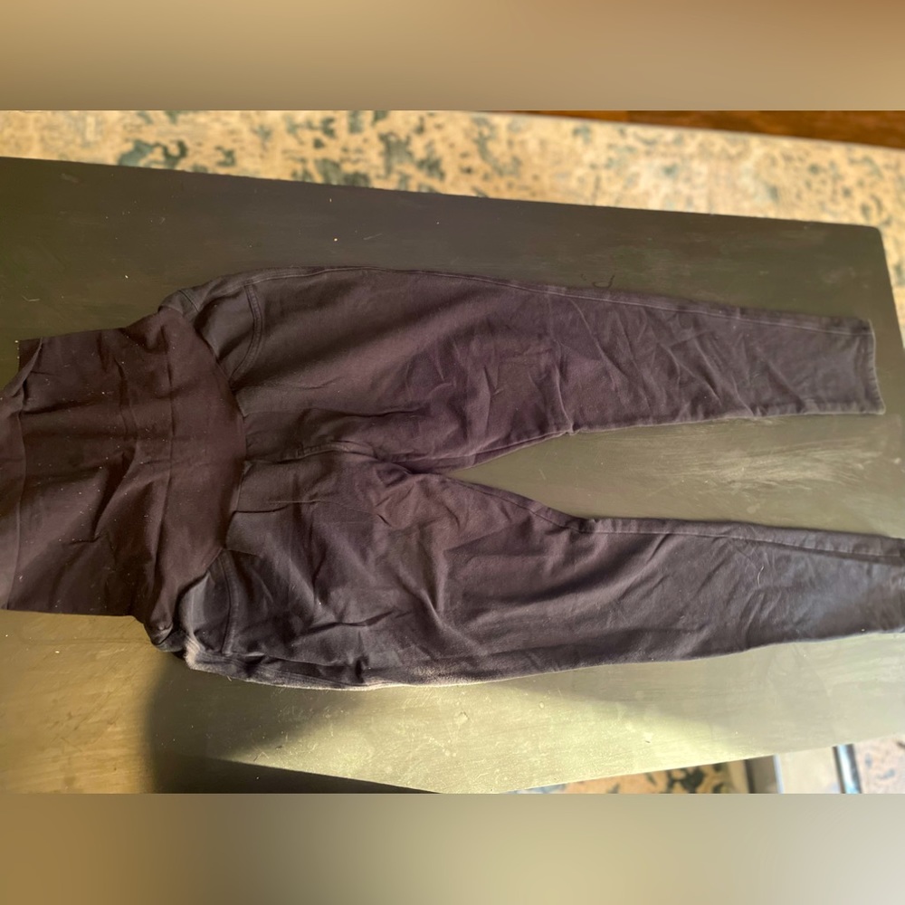 Black Women’s Maternity Leggings